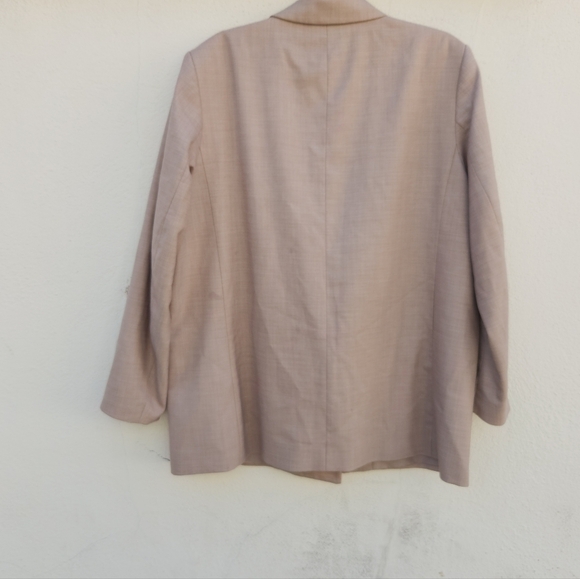 H&M Double Breasted Tan Blazer - Picture 3 of 6